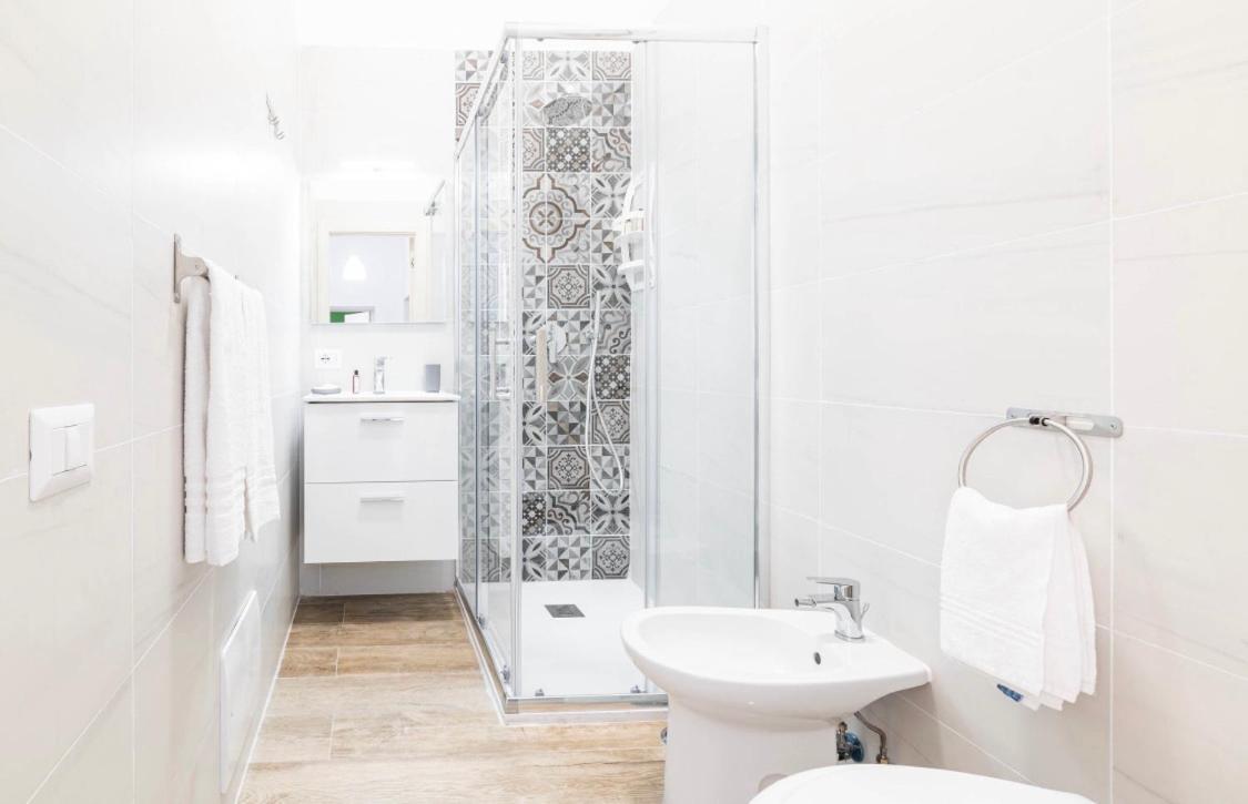Relais Borbonico Apartment Naples Luaran gambar